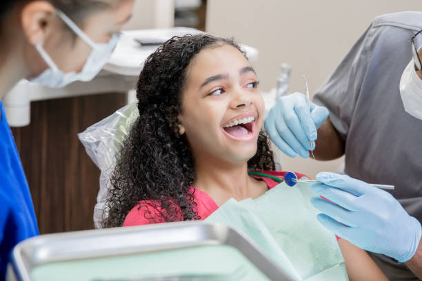 Best Emergency Dental Extractions in Eggertsville, NY